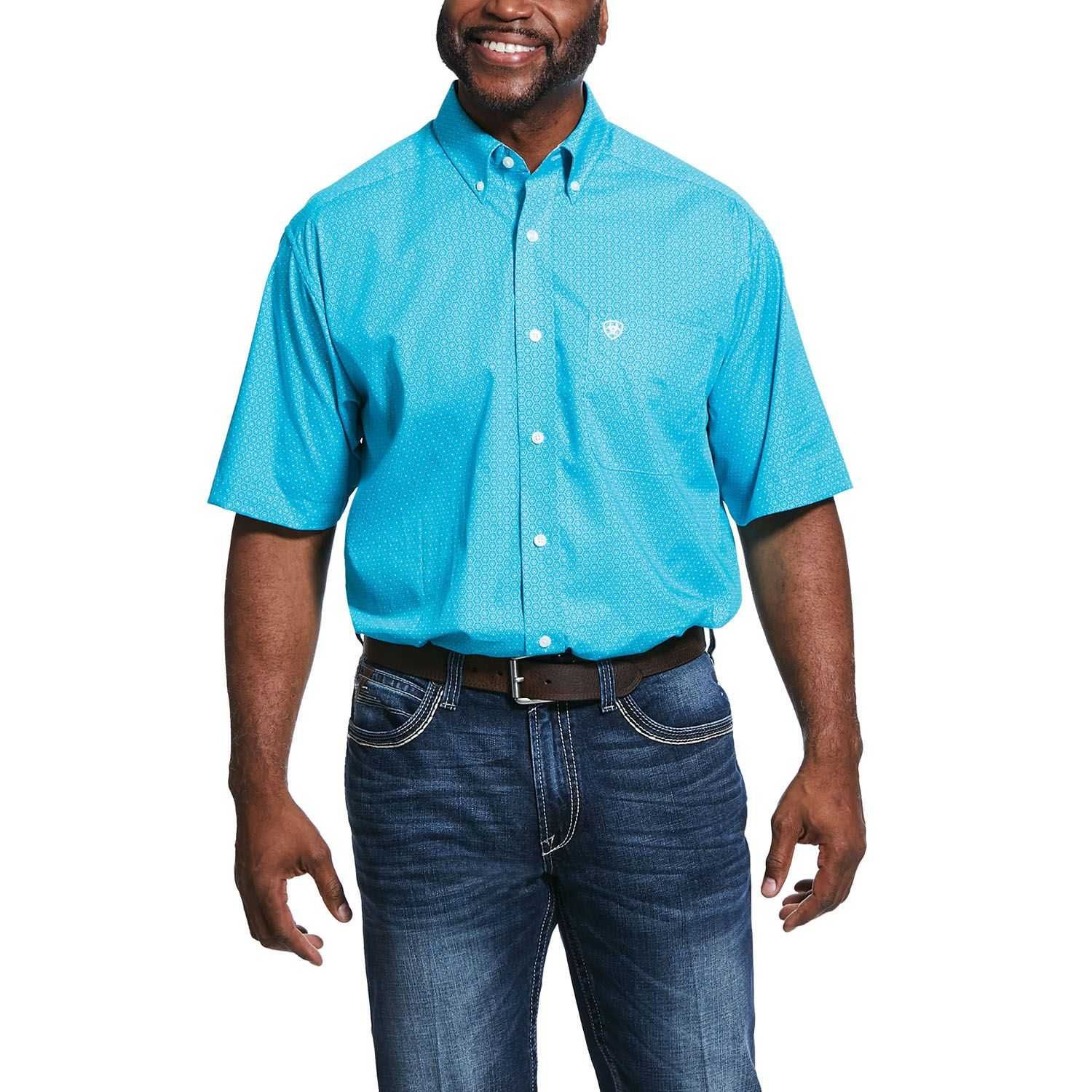 Ariat Mens Short Sleeve Wrinkle Free Button Down Shirt