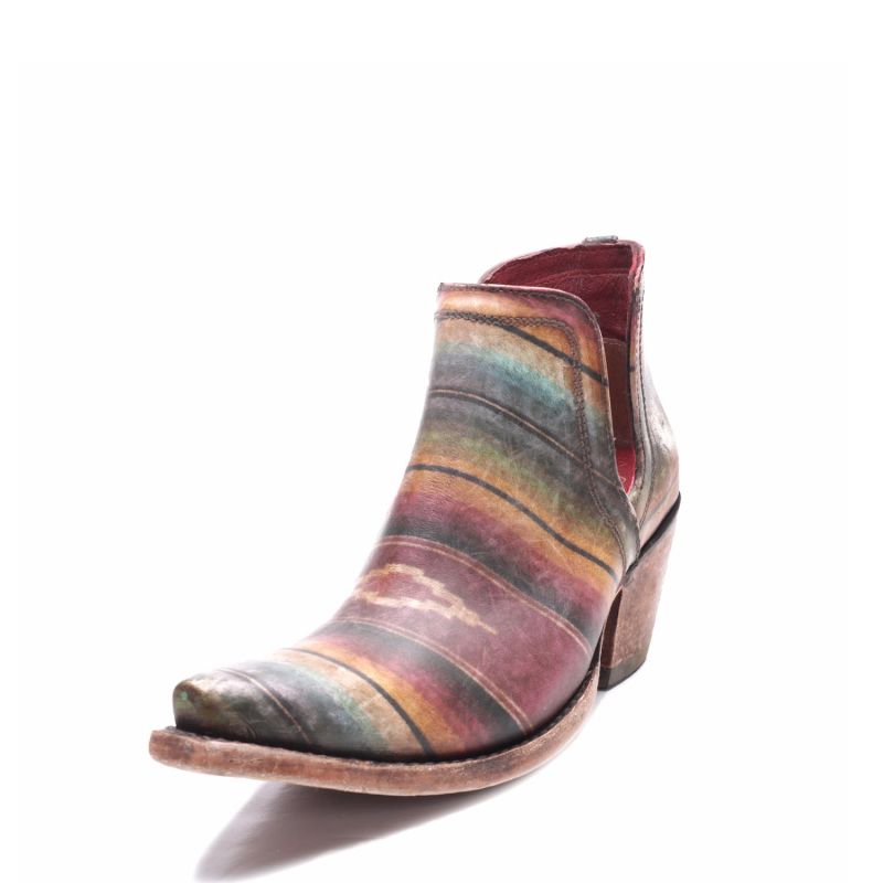 ariat saddle blanket boots